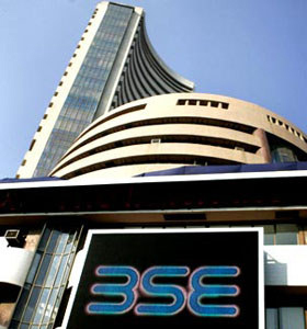 Sensex up 54 points, Nifty up 15 points in early trade
